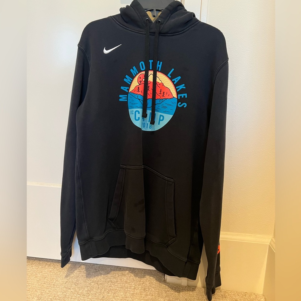 nike hoodie